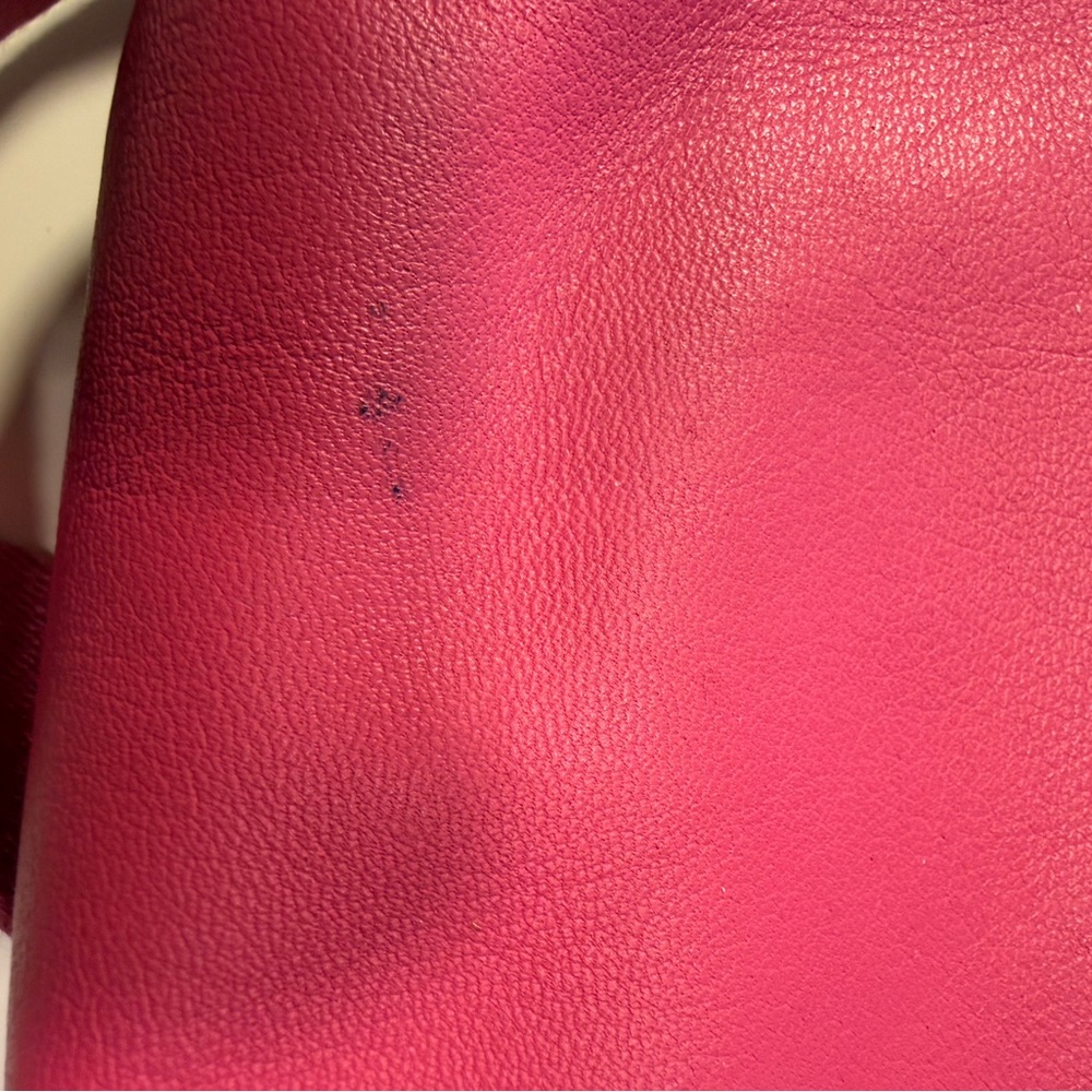Hot Pink Leather Coach Crossbody - Picture 4 of 8